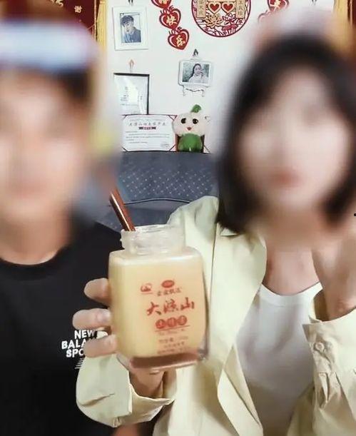 卖蜂蜜的网红,揭秘网红卖蜂蜜的神奇魅力