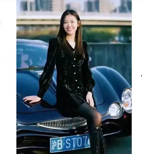 许家印女儿许熙芸照片,许家印千金风采照，尽显豪门气质与青春活力”