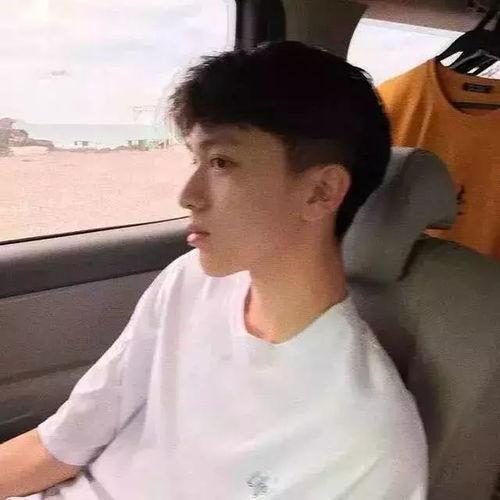 帅哥图片头像生活照,捕捉帅哥日常魅力